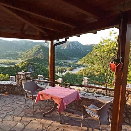 Village House - Novak Rijecani Rijeka Crnojevica Ngoại thất bức ảnh