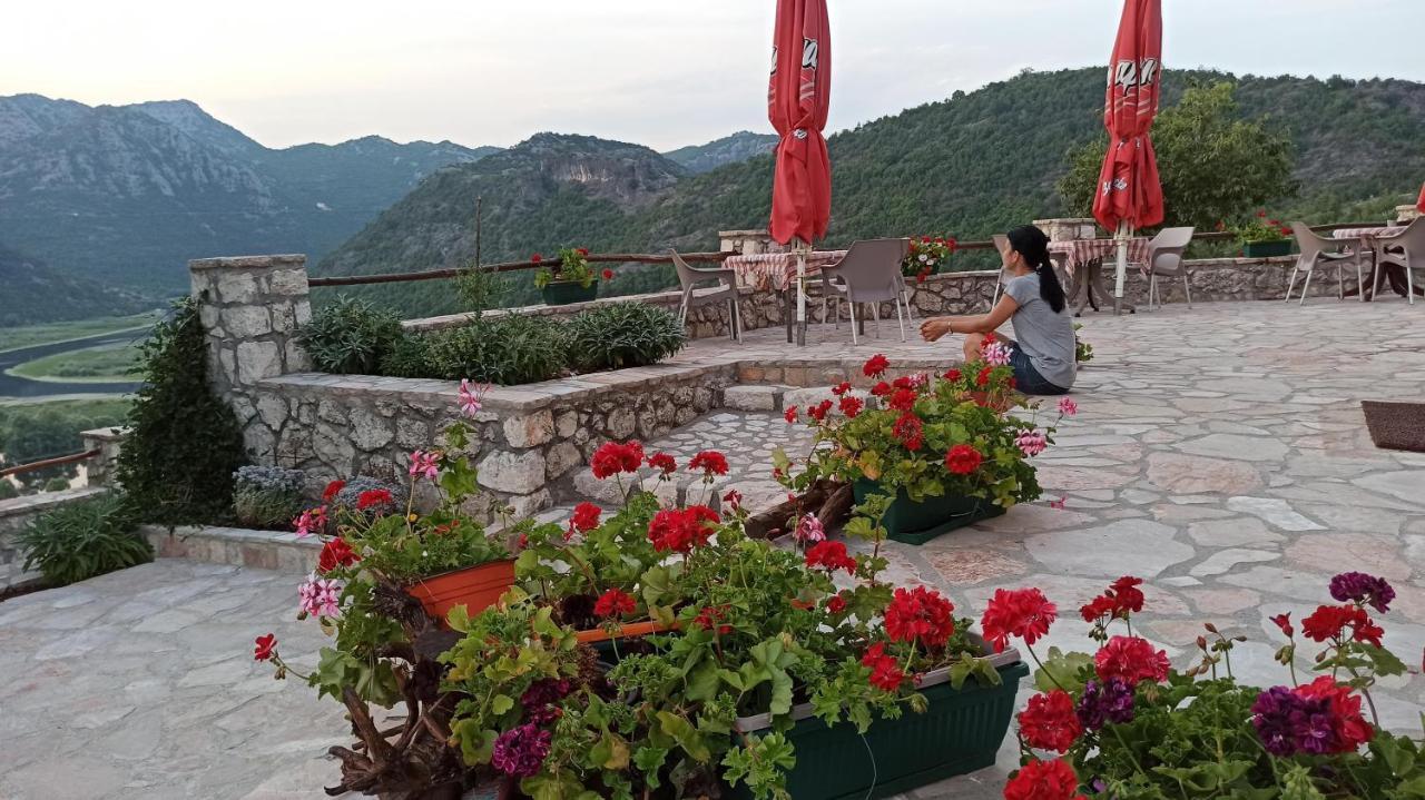 Village House - Novak Rijecani Rijeka Crnojevica Ngoại thất bức ảnh