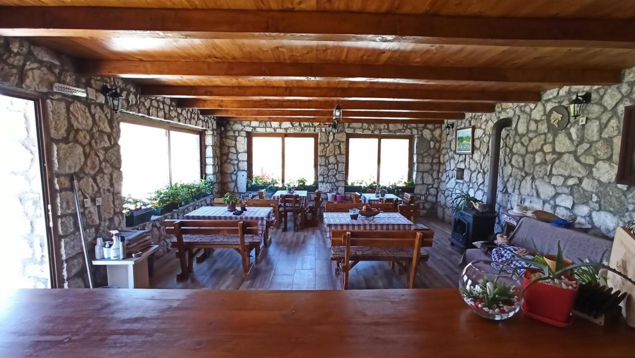 Village House - Novak Rijecani Rijeka Crnojevica Ngoại thất bức ảnh
