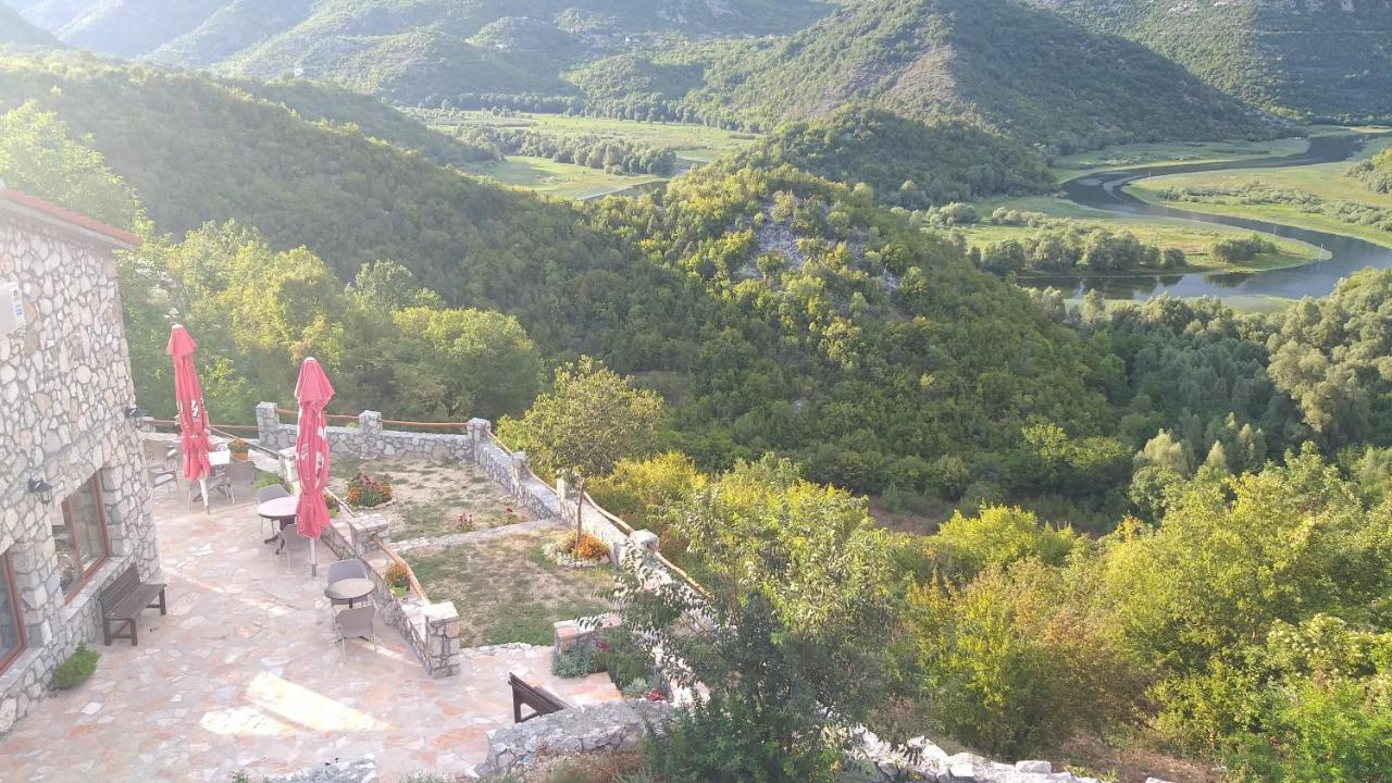 Village House - Novak Rijecani Rijeka Crnojevica Ngoại thất bức ảnh