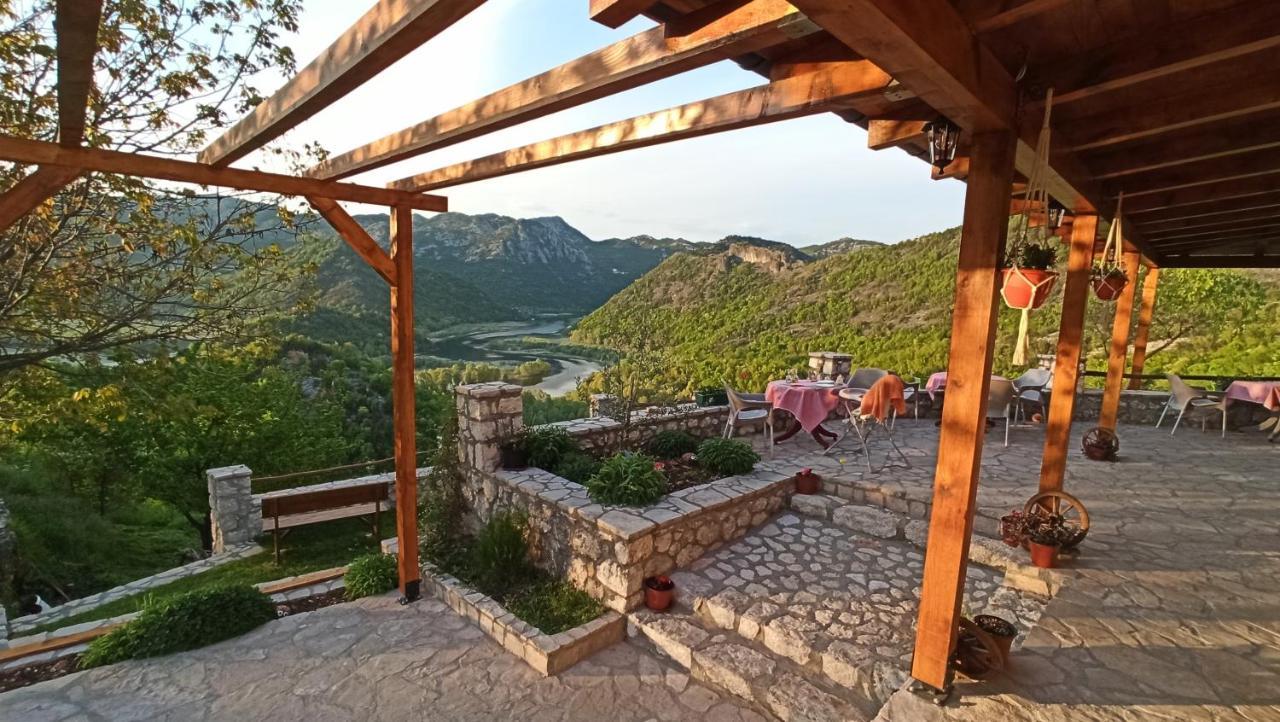 Village House - Novak Rijecani Rijeka Crnojevica Ngoại thất bức ảnh