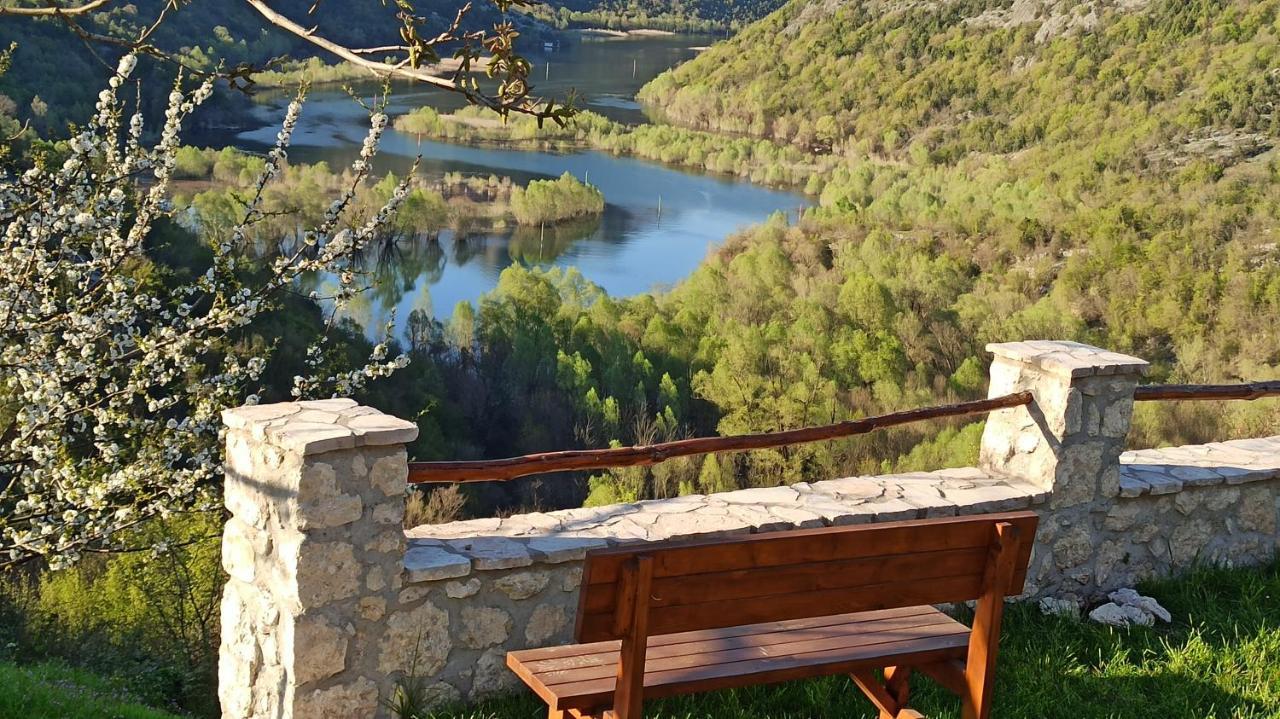 Village House - Novak Rijecani Rijeka Crnojevica Ngoại thất bức ảnh